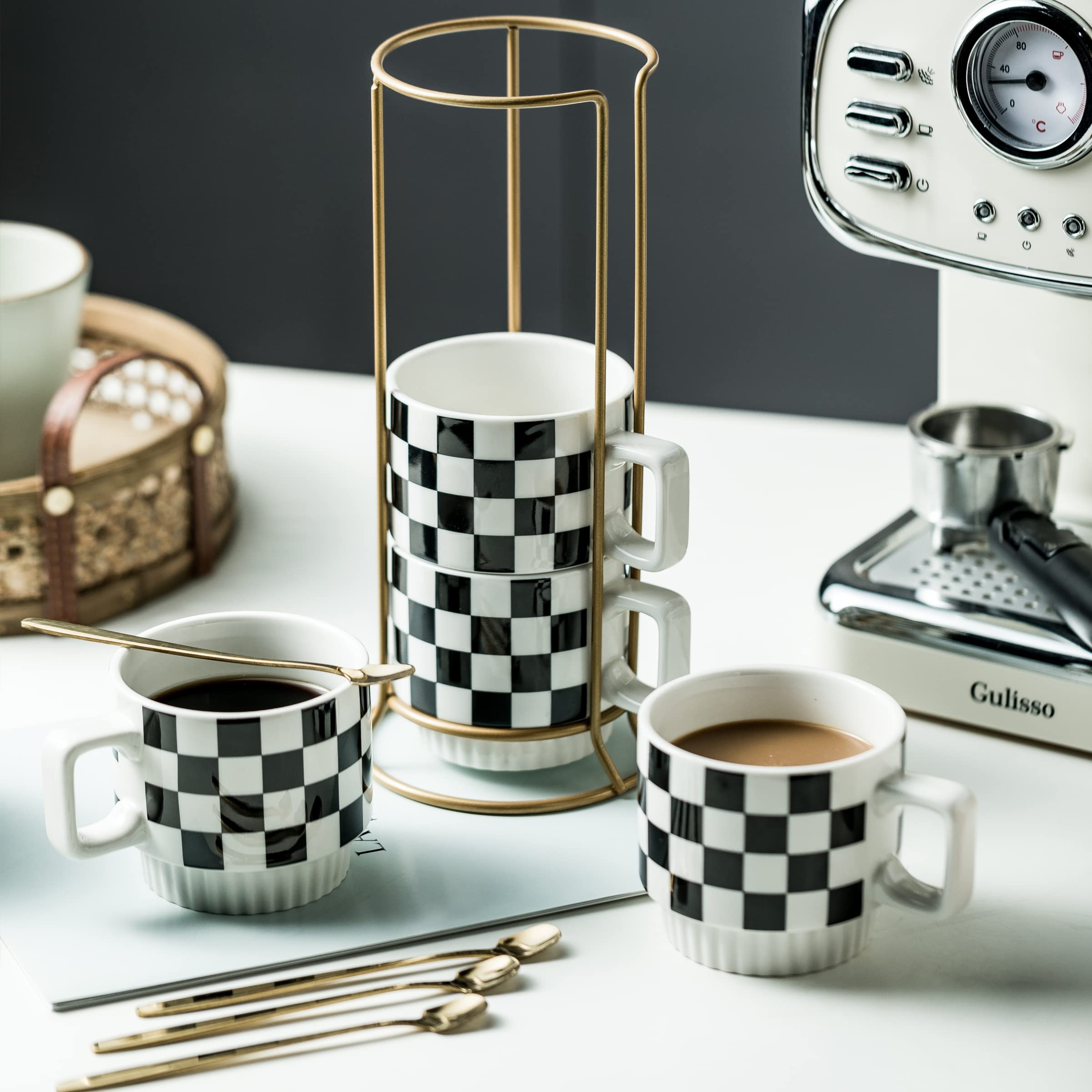 Miamolo exclusive porcelain surface resists stains and odors