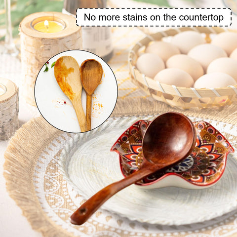 Miamolo unique flower edge spoon rest prevents spills during meal prep.