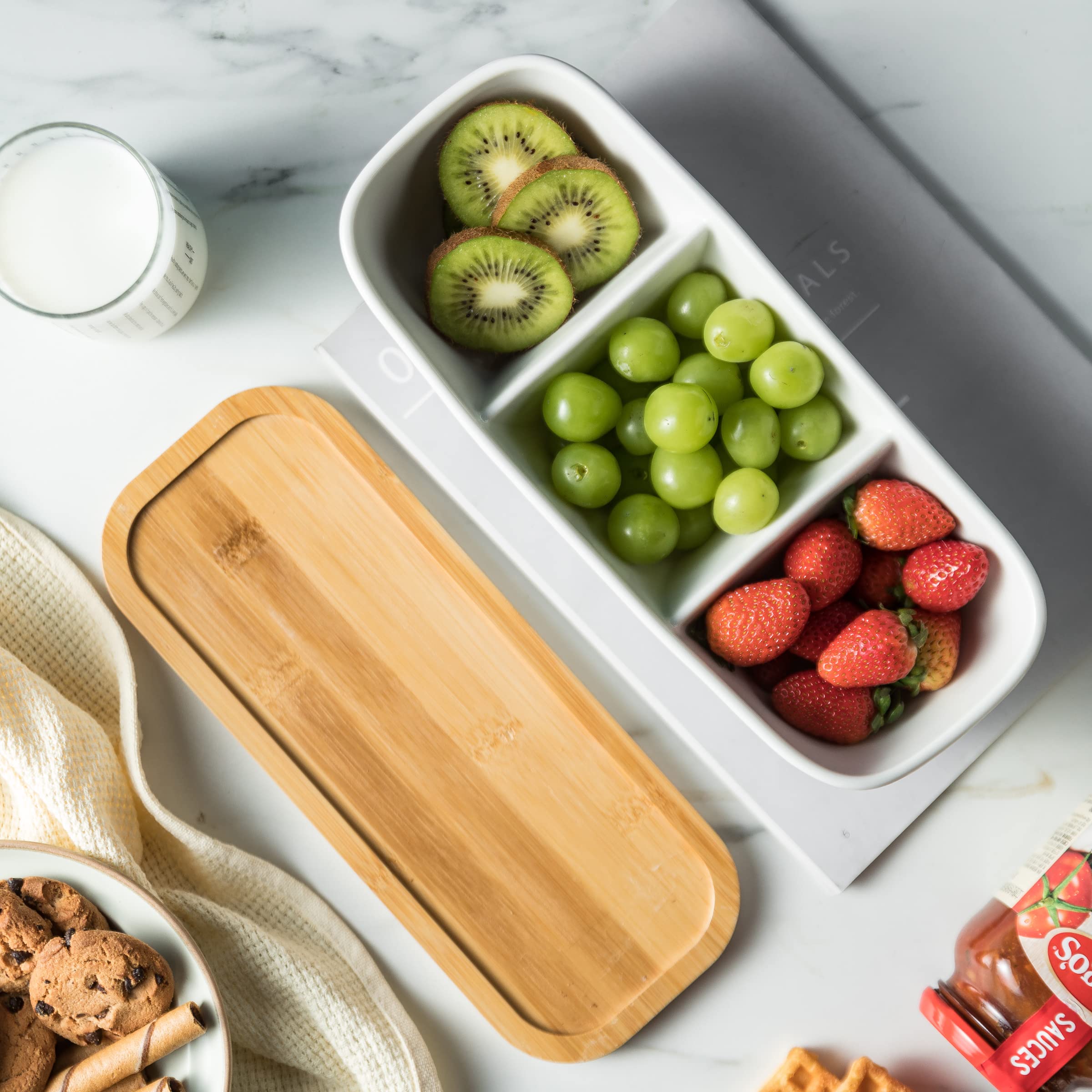 Miamolo chip and dip bowl simplifies prep and buffet layouts with a cohesive look.