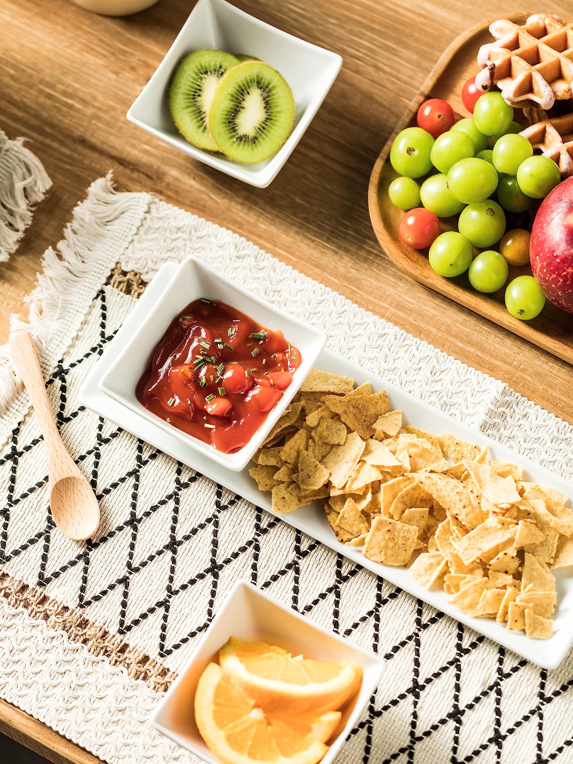 Miamolo square dip bowls on tray for chic presentation