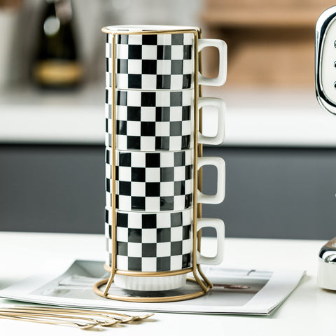 Miamolo square-handle design mug emphasizing comfortable grip