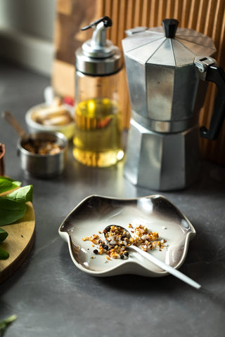 Miamolo teal glazed spoon rest with easy-to-clean surface