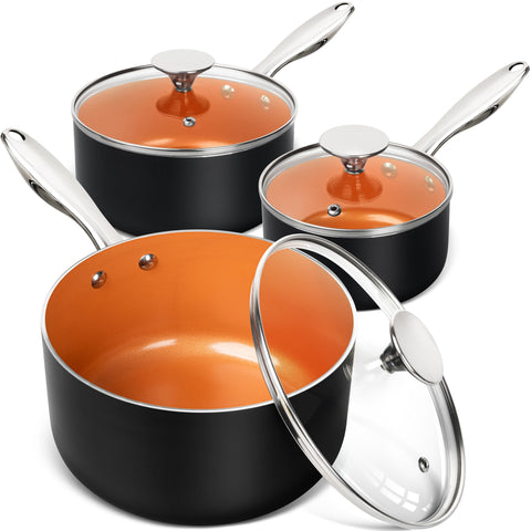 Michelangelo copper sauce pan 1qt with lid enables precise simmering.