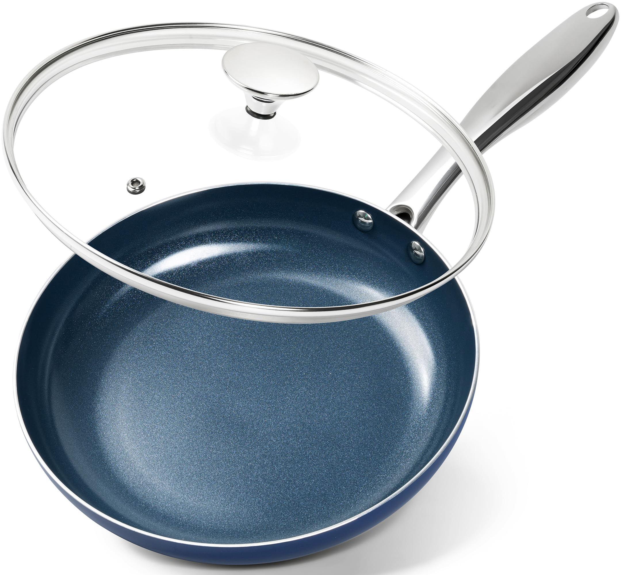 MICHELANGELO diamond frying pan with lid top view highlighting even heat