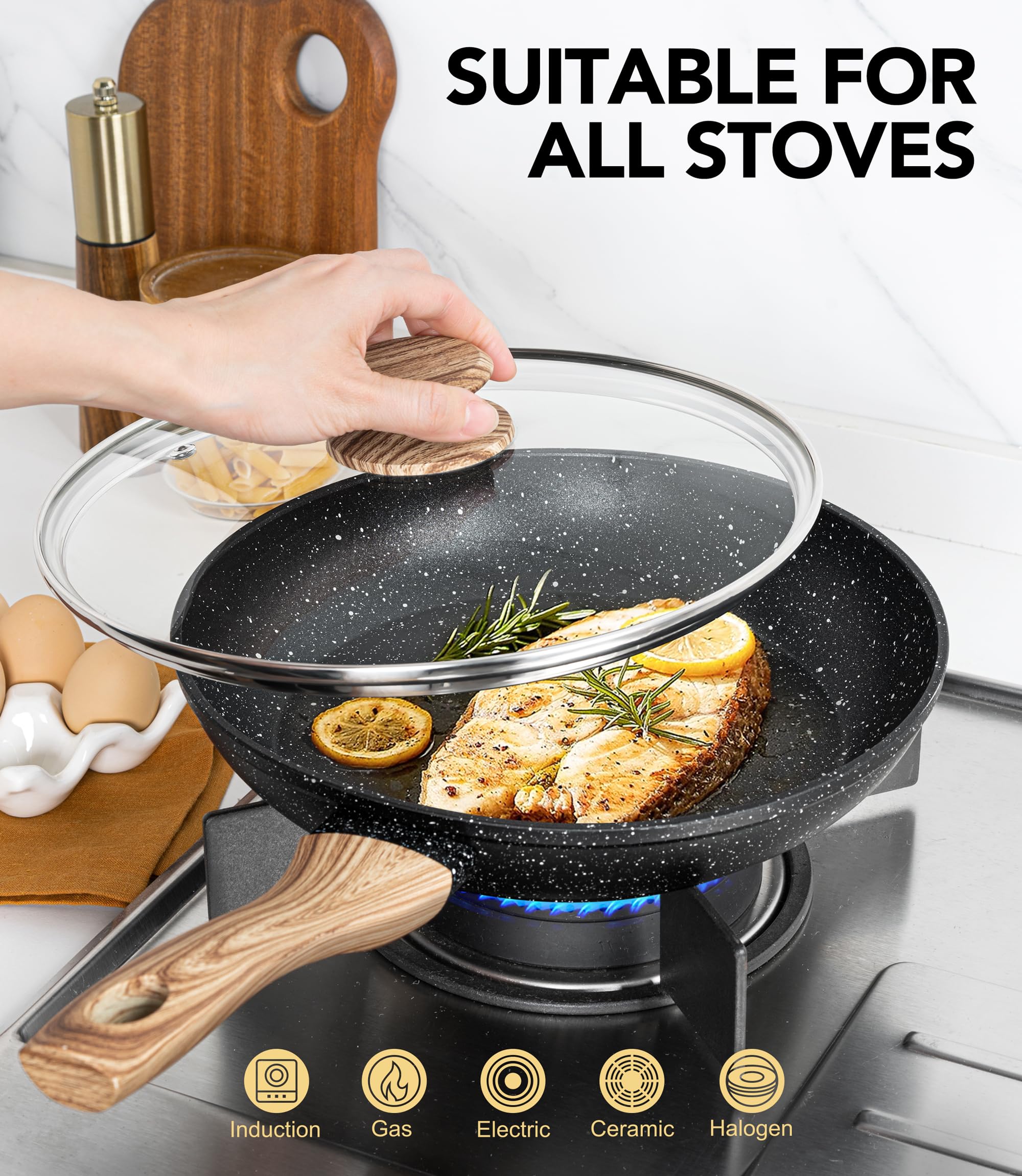 Michelangelo ergonomic Bakelite handle stays cool during cooking sessions.