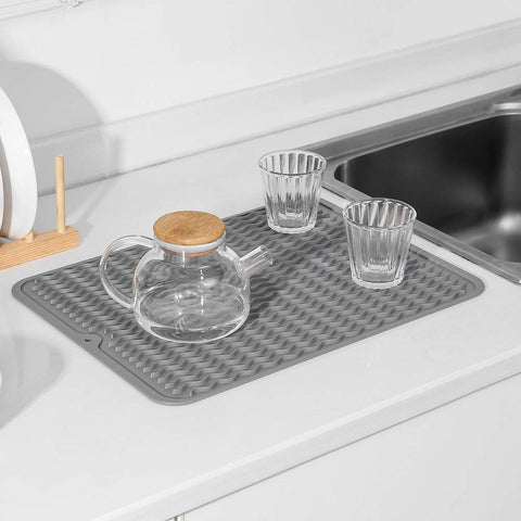 MicoYang heat-resistant silicone mat supports hot pots up to 450°F
