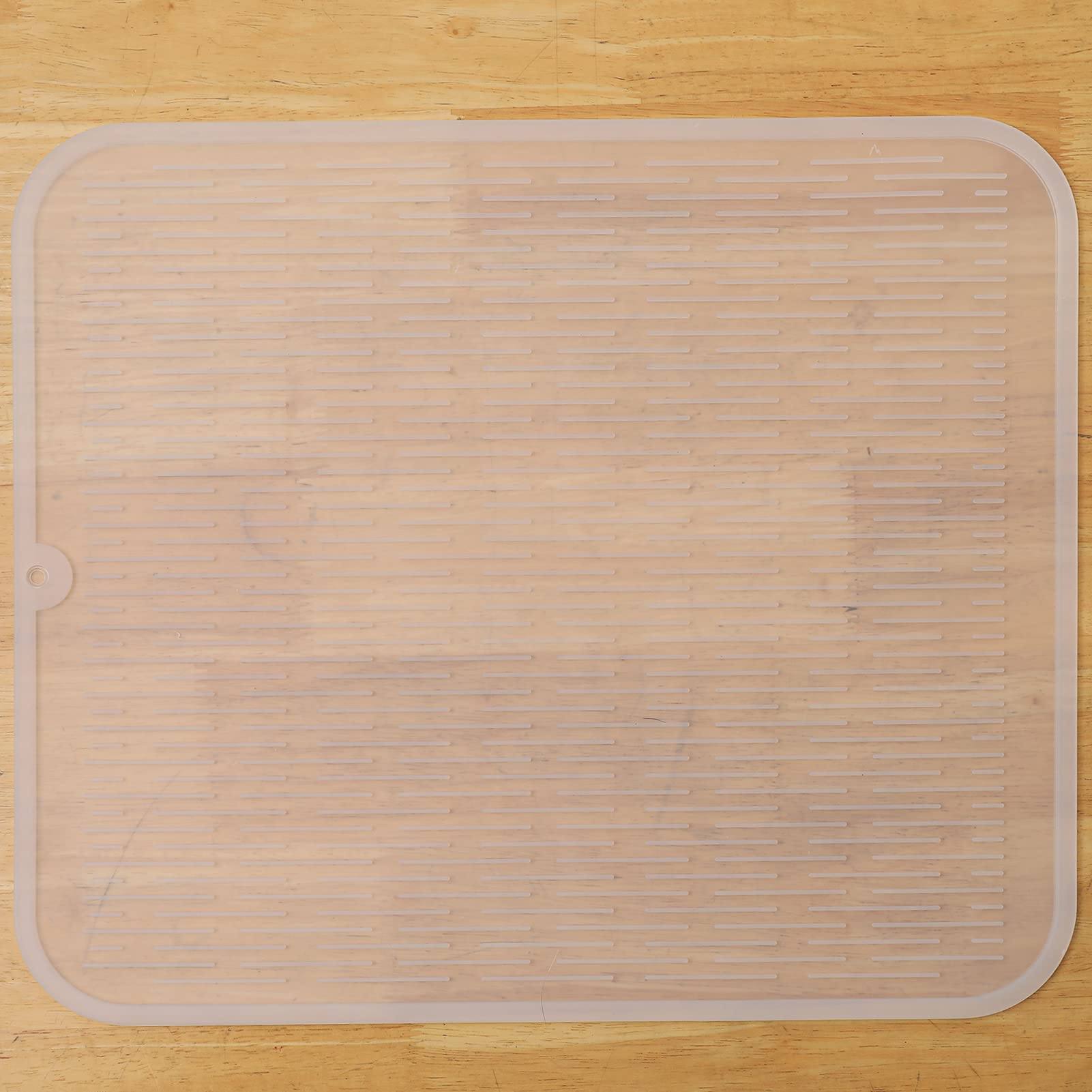 MicoYang silicone drying mat on counter for quick air-drying and surface protection.
