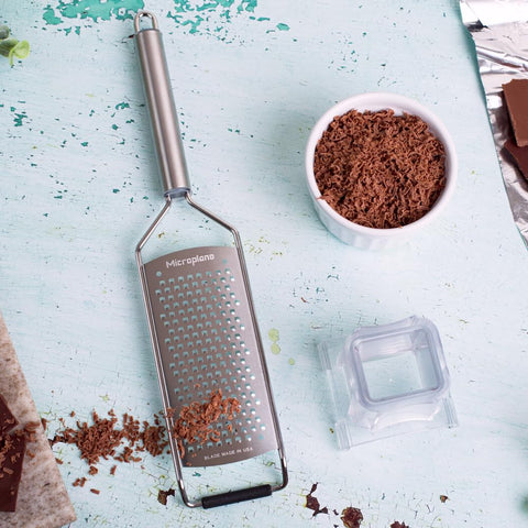 Microplane coarse grater ideal for nuts and coconut flakes.