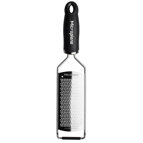 Microplane Gourmet Series teeth close-up highlighting sharp blades for smooth zesting