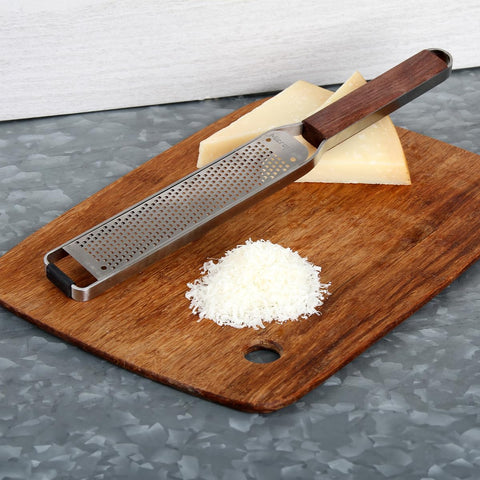 Microplane Master Series wood handle zester shows ergonomic wood grip