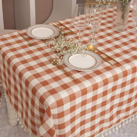 Midsummer Breeze easy-care tablecloth machine washable and wrinkle resistant