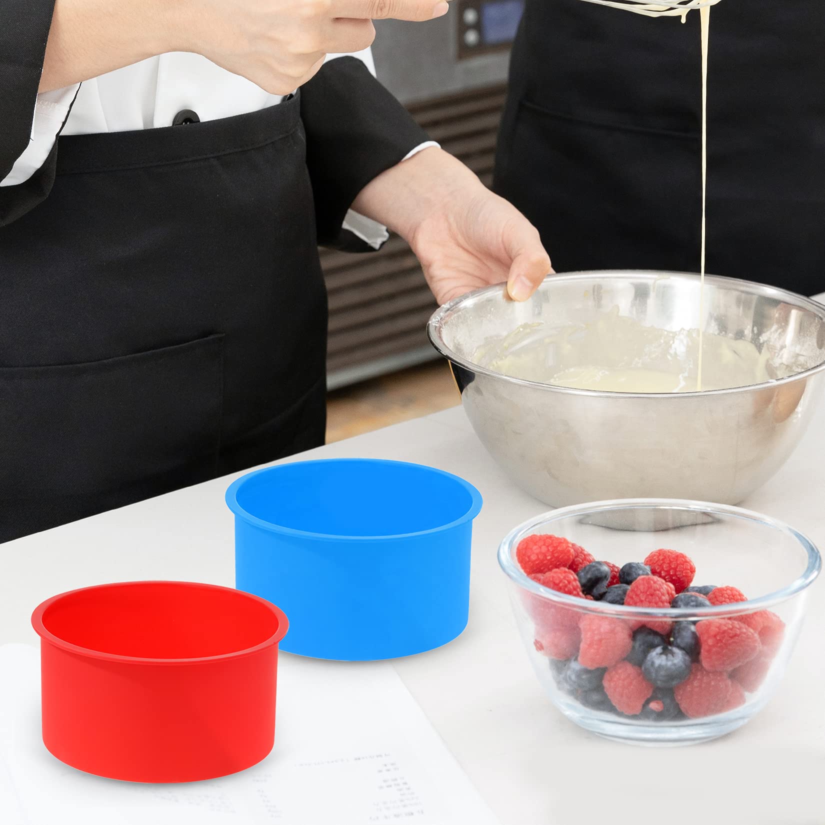 12-piece pack for batch baking and experimentation.