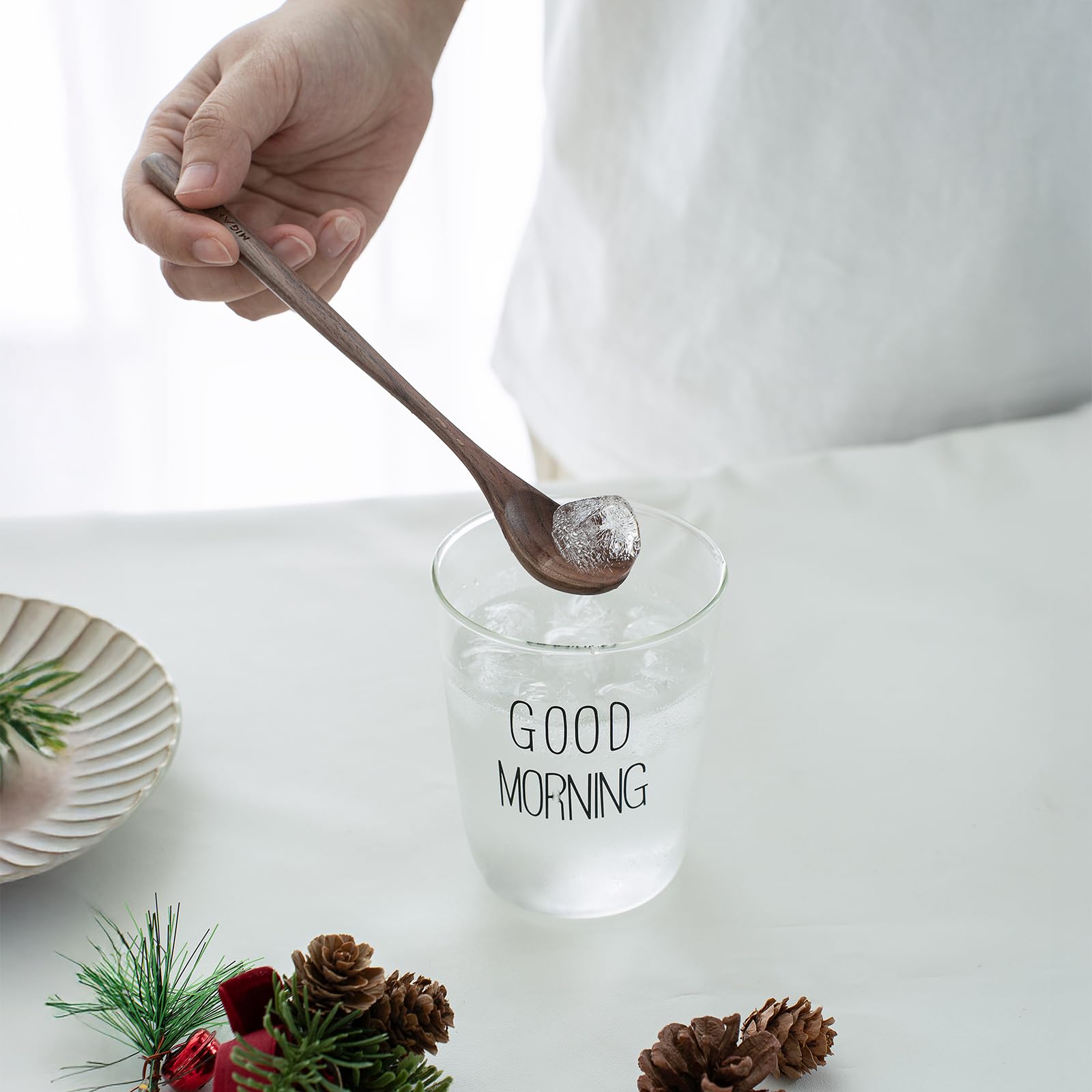 MIGAKU HOME eco-friendly spoons with plant-based oil glaze.