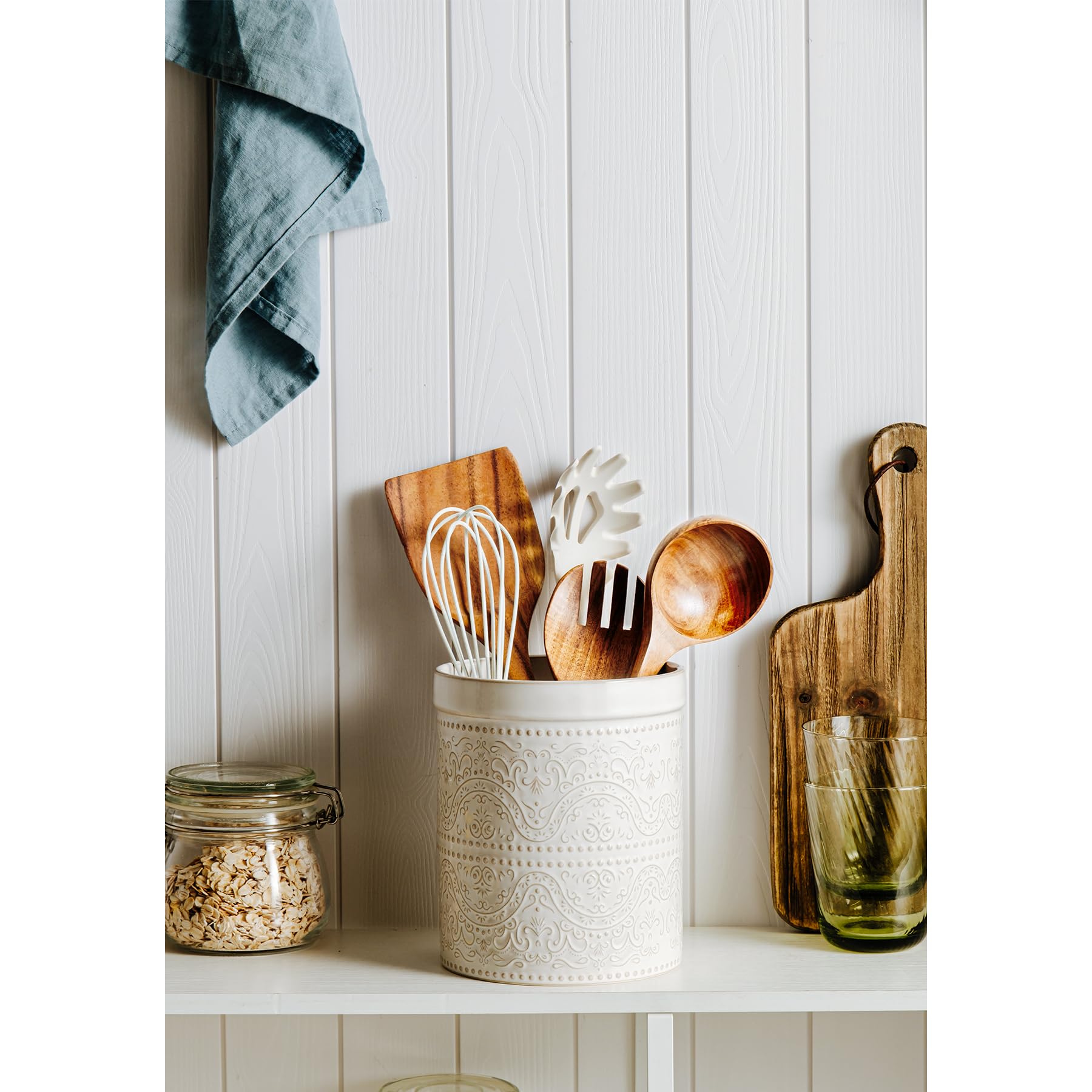 MIKIGEY heavy, durable ceramic holder resists tipping in busy kitchens.