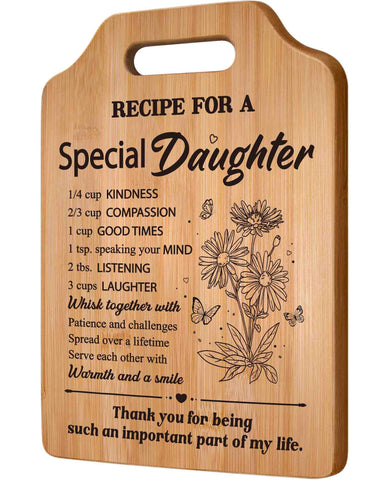 Milcier recipe cutting board close-up shows bamboo grain and natural beauty.