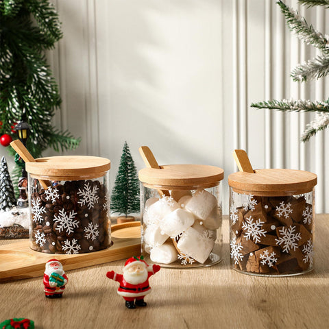Mimorou bamboo lids and spoons enhance holiday presentation