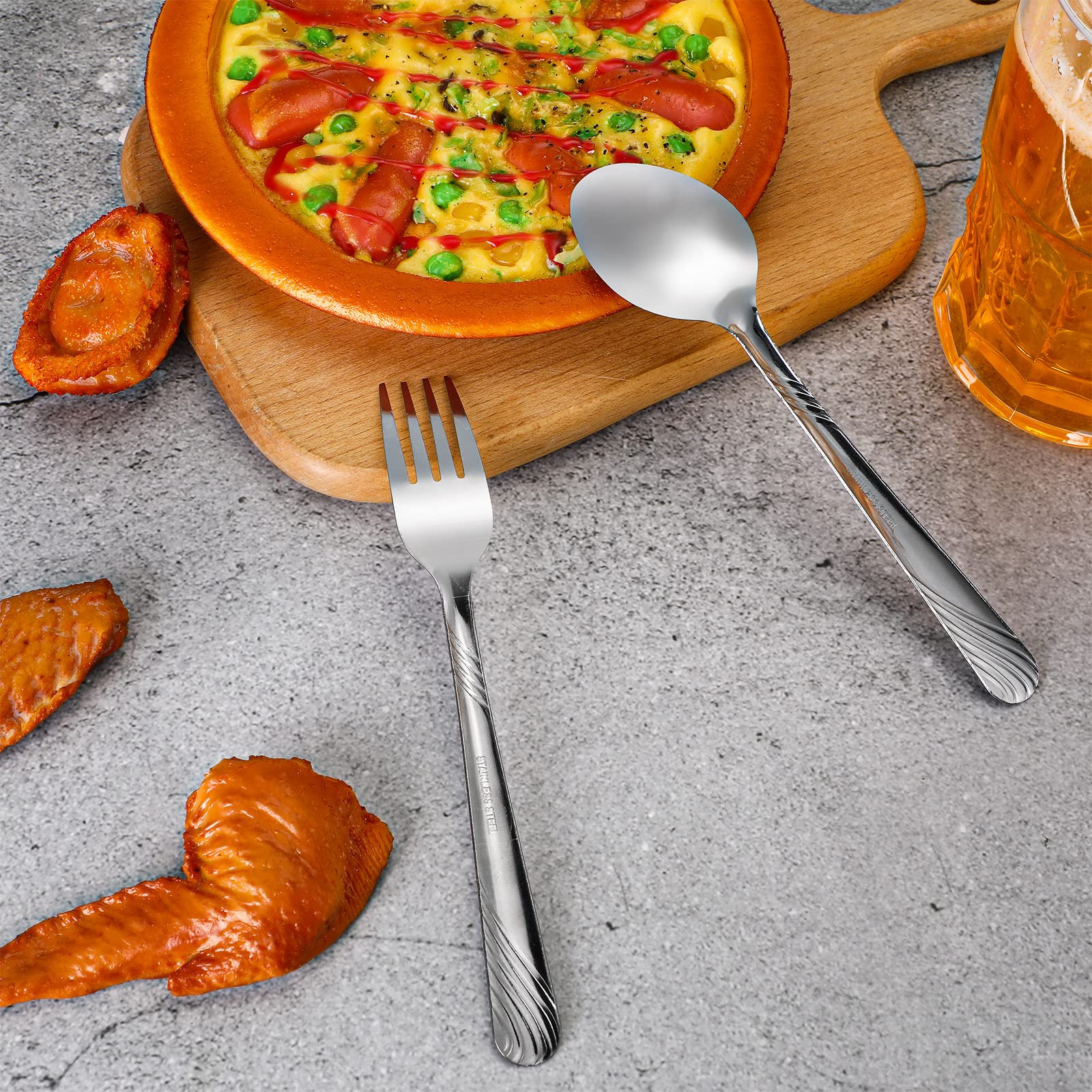 Minatee ideal for dining and parties with versatile serving options.