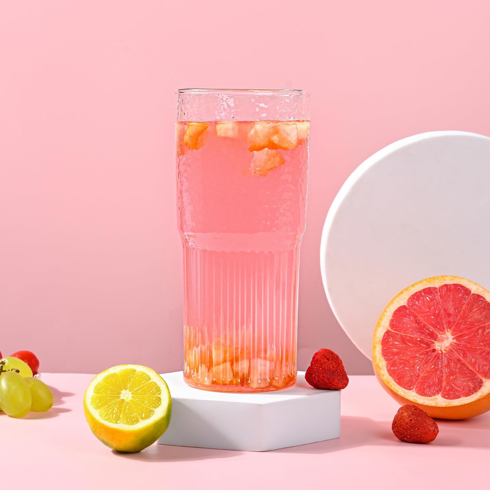 MINGHYZYA glass lid and straw for a tidy, reusable experience.