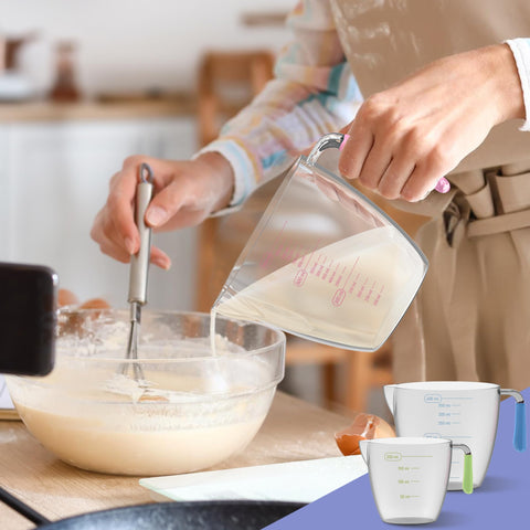 Minteem leveler included for accurate, level ingredient dosing