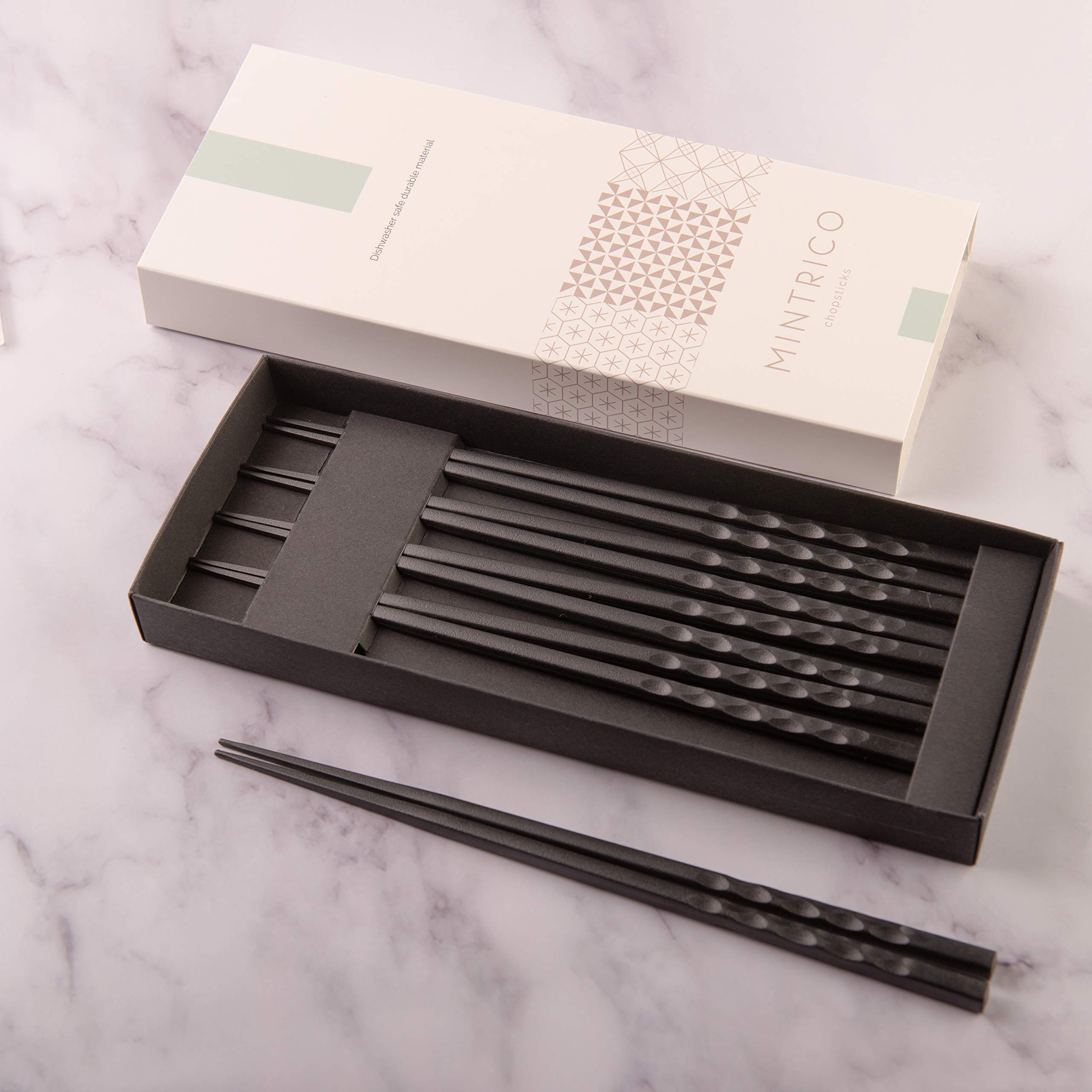 Mintrico set is ideal for daily meals or gifting.