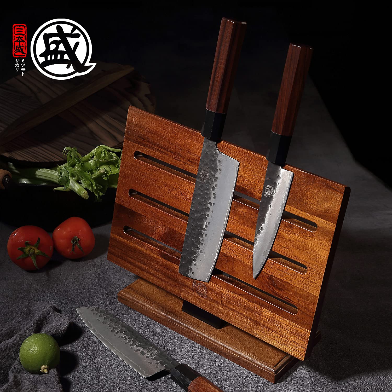 MITSUMOTO SAKARI magnetic storage suitable for home cooks and professional chefs.