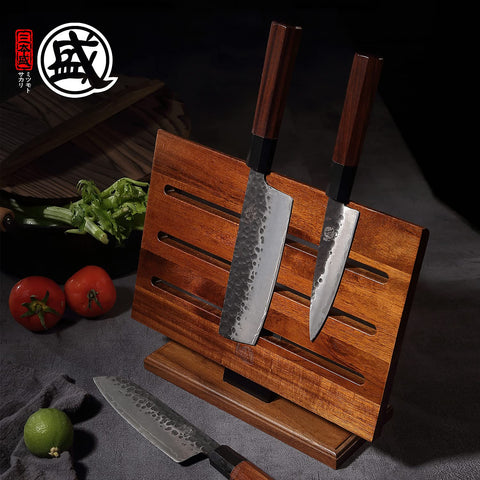 MITSUMOTO SAKARI magnetic storage suitable for home cooks and professional chefs.