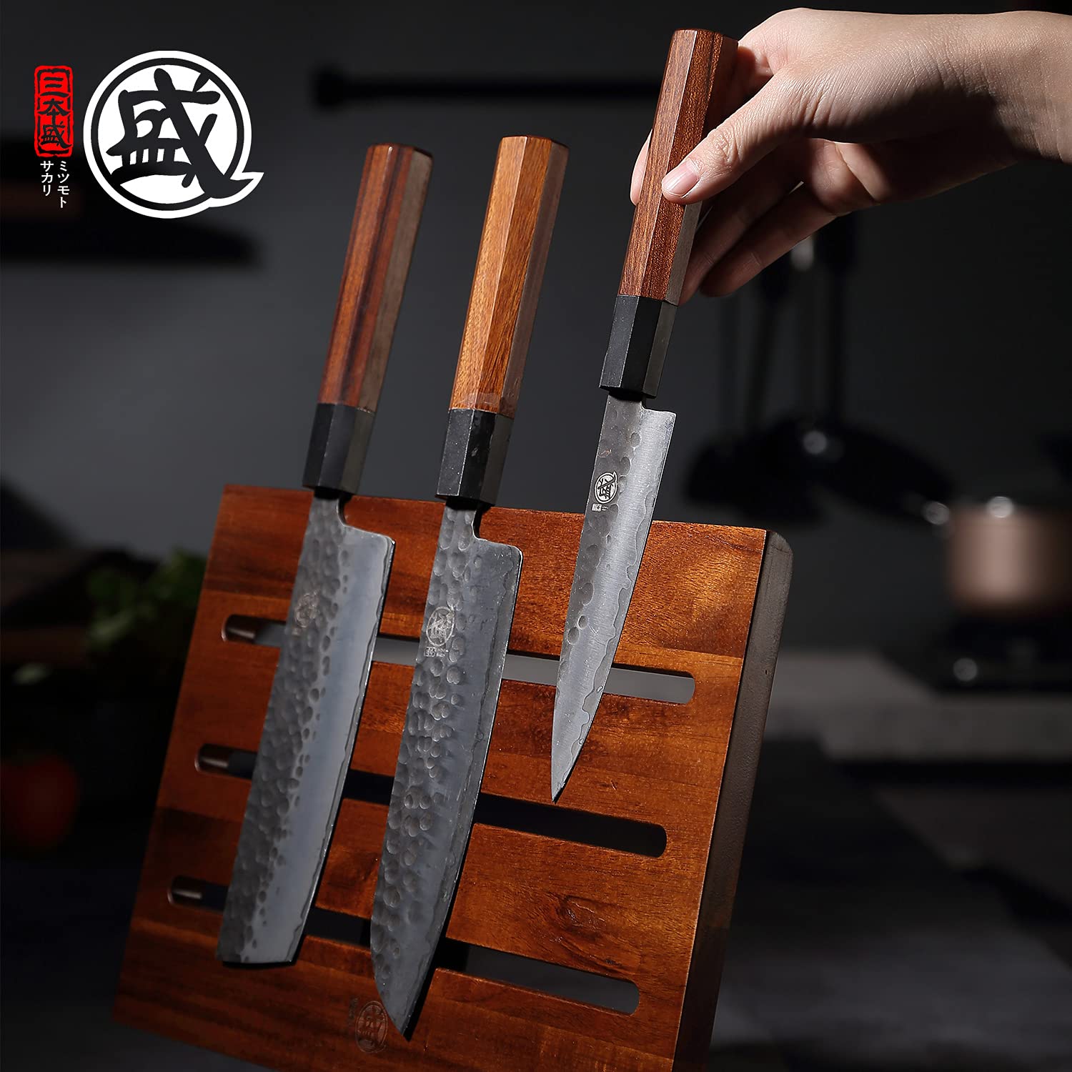 MITSUMOTO SAKARI on-counter display enables easy access during meal prep.