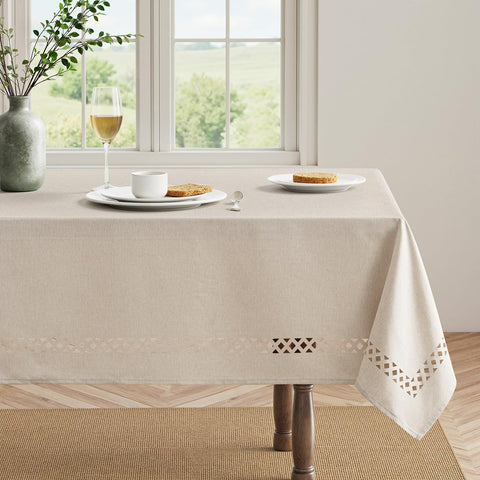 MIULEE farmhouse-style tablecloth adds warm charm to daily dining.