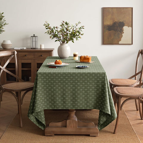 MIULEE dining-room setup with refined linen look.