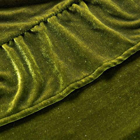 Easy care MIULEE velvet tablecloth in olive green after washing