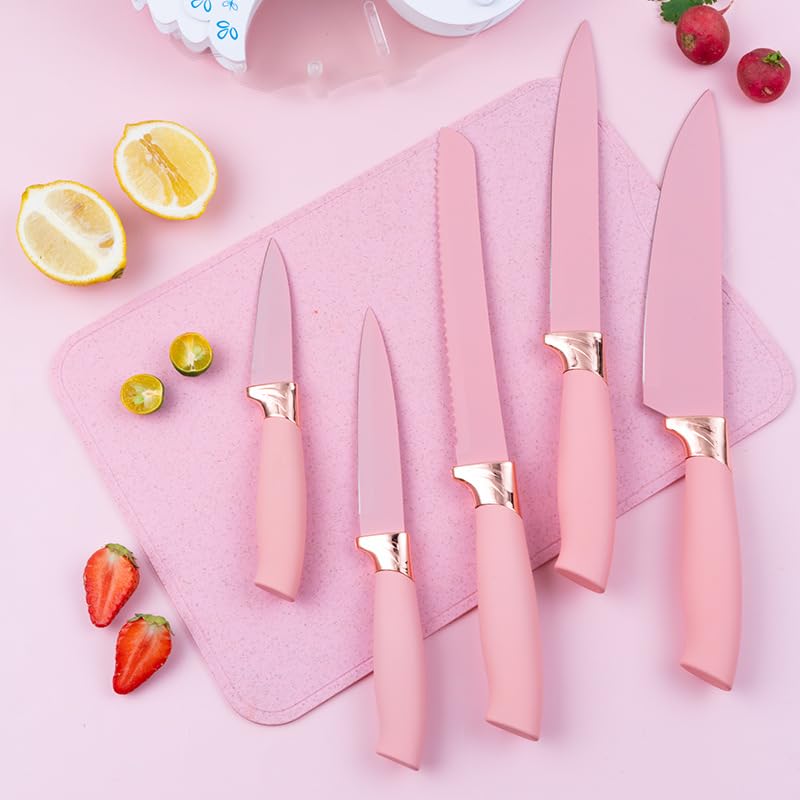 MIUVA 8-inch bread knife gliding through crusts without crushing