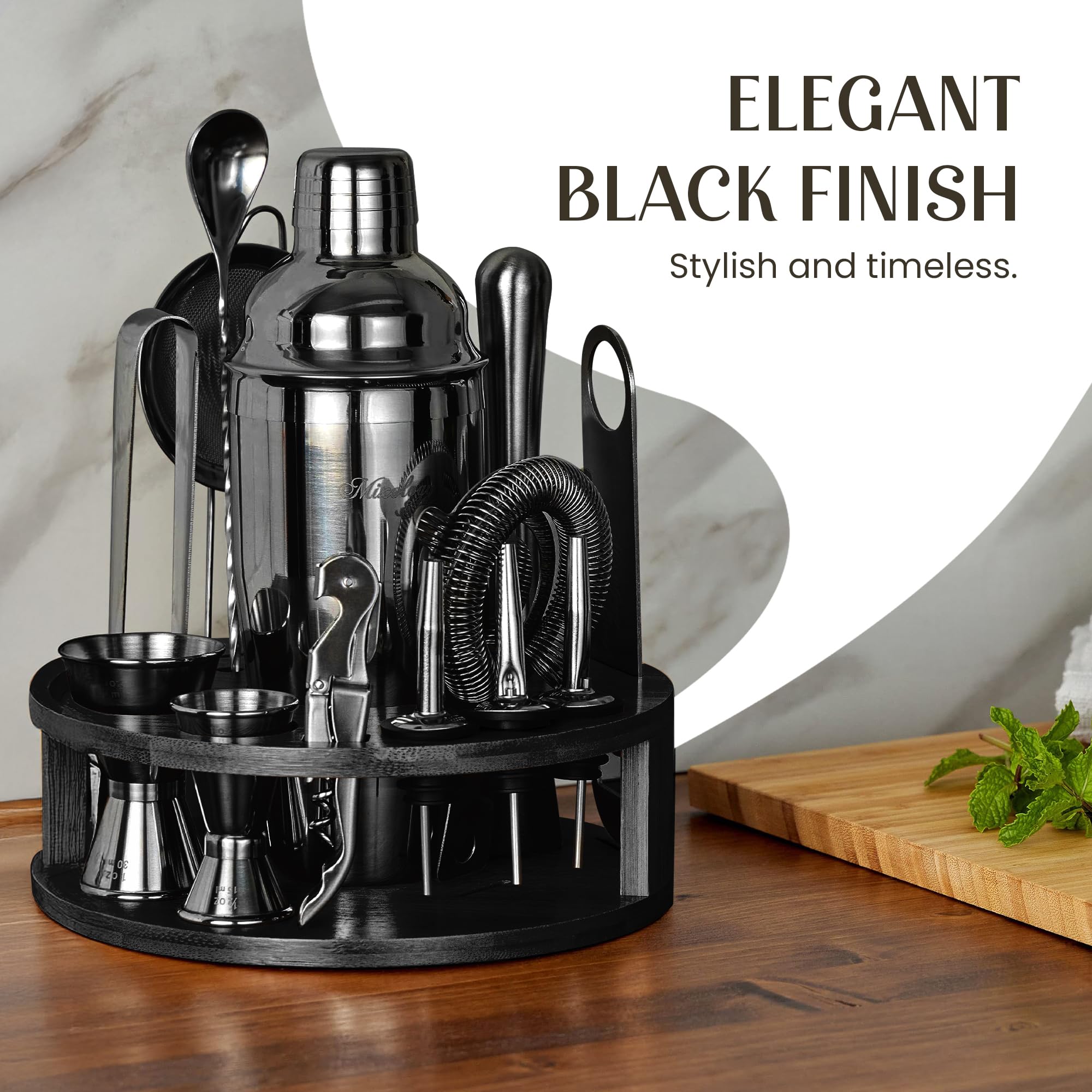 Mixology & Craft Spill-free shaker lid ensures clean pouring.