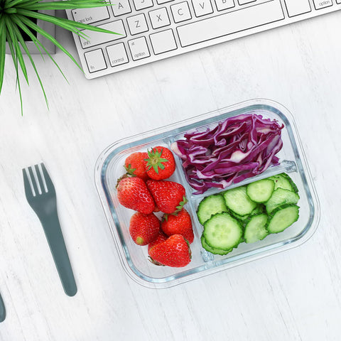 M MCIRCO 3-compartment design makes portion control easier during meal prep.