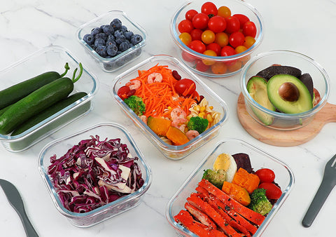 M MCIRCO stackable glass containers help keep the fridge organized.