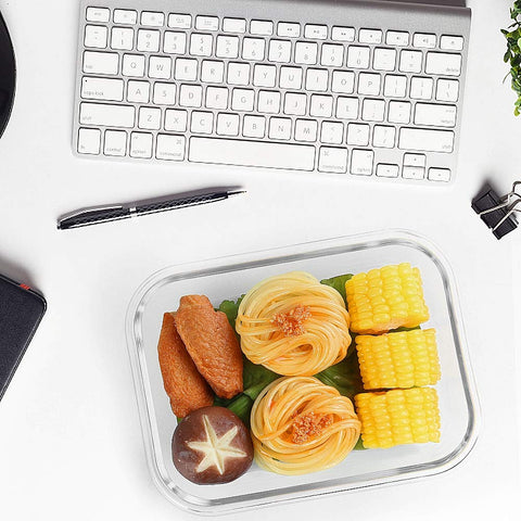 M MCIRCO white glass meal prep set ideal for daily lunches.