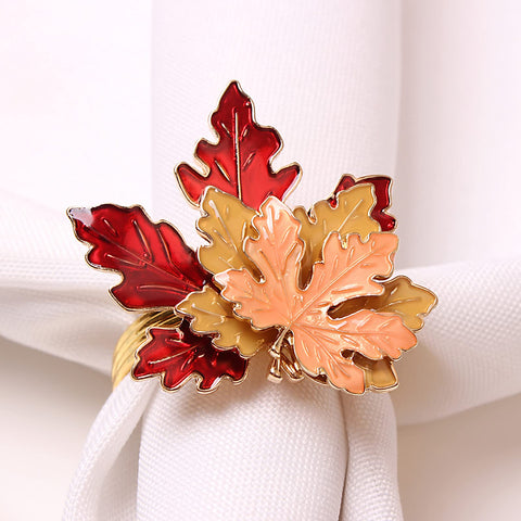 Mokylor maple leaf napkin ring arrangement for table setting ideas.