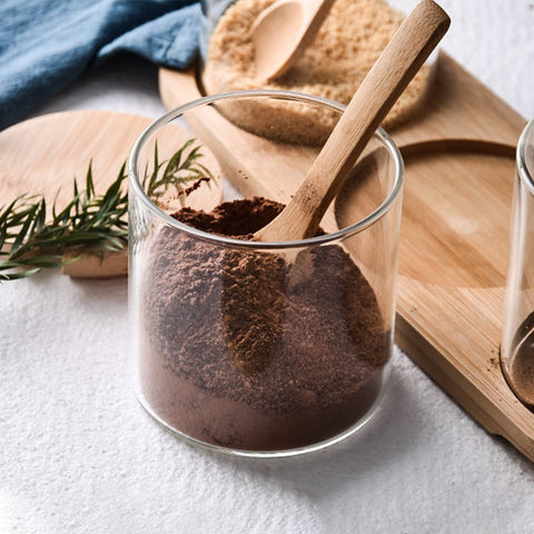 MOLADRI bamboo-lid notch design keeps spoon close at hand for quick seasoning