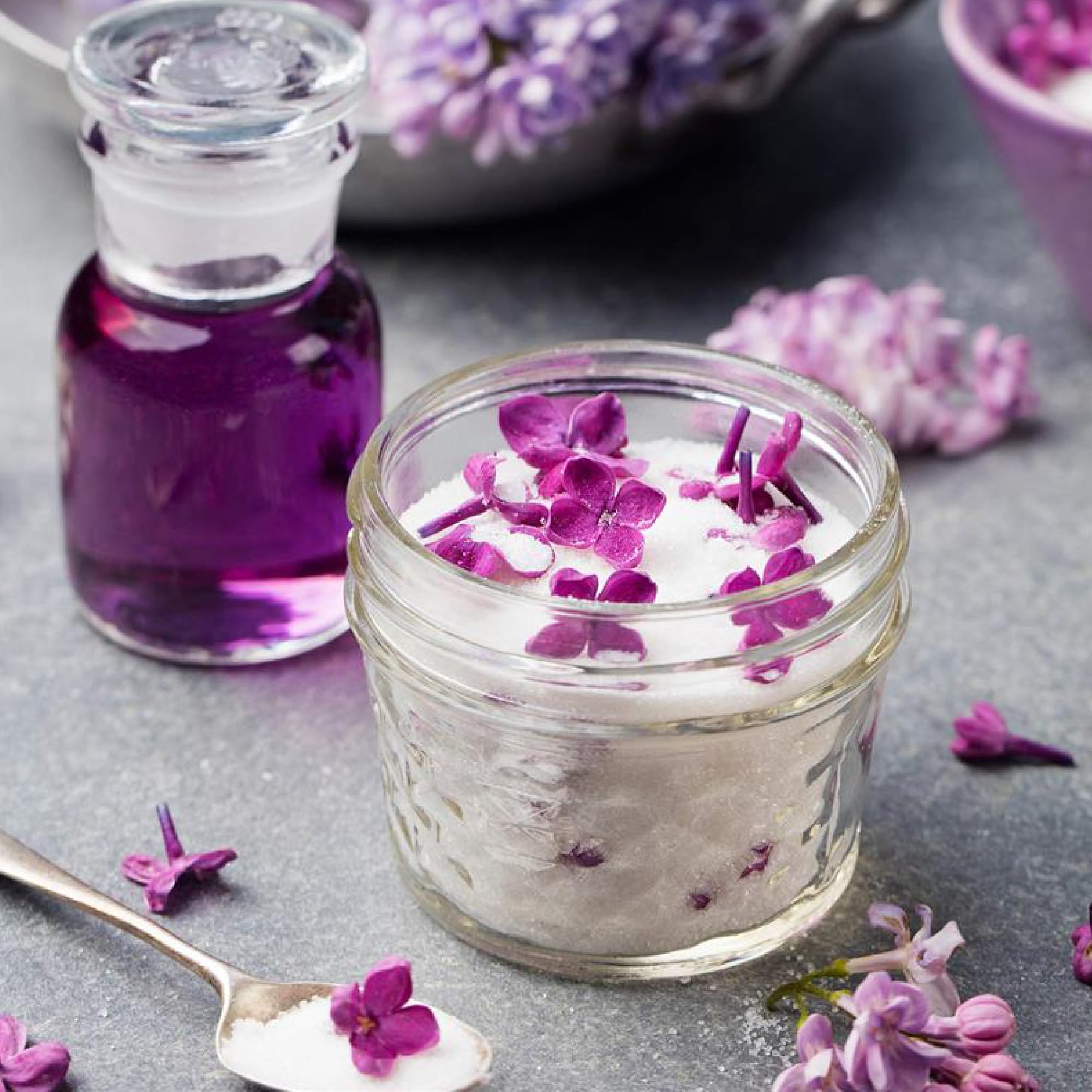 MOLADRI jars for jams, nuts, cereals preserve freshness and flavor conveniently.