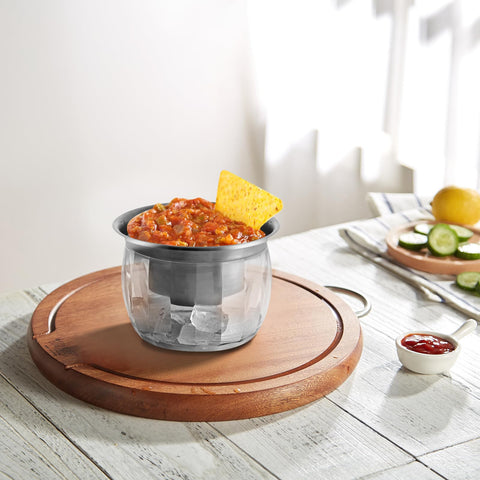 MOLIGOU outdoor entertaining setup keeps dips fresh outdoors.