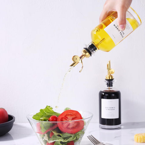 Molimoli versatile set suits oil, vinegar, syrups, and dressings.