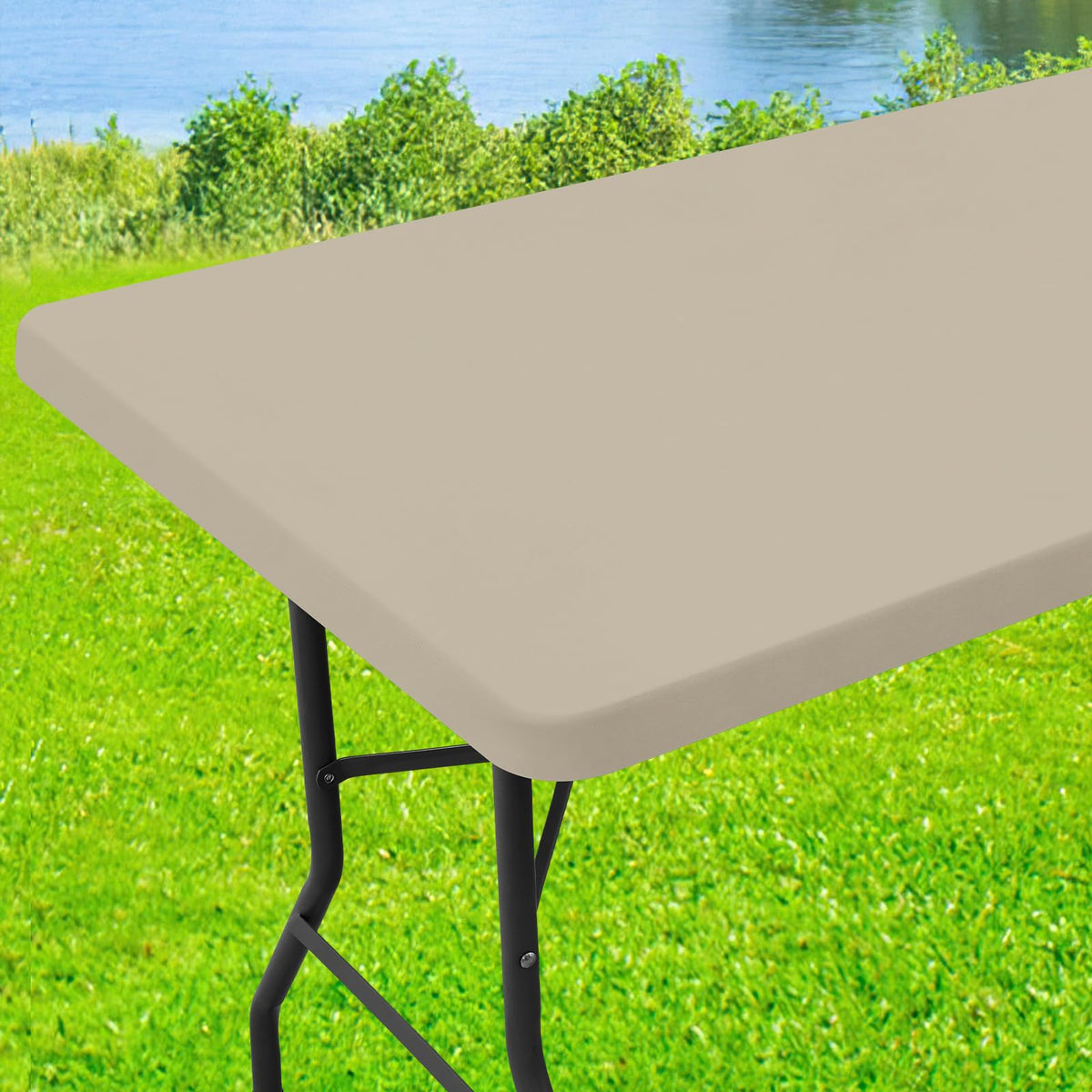 Moosfor tablecloth with elastic edge showing secure fit for outdoor use