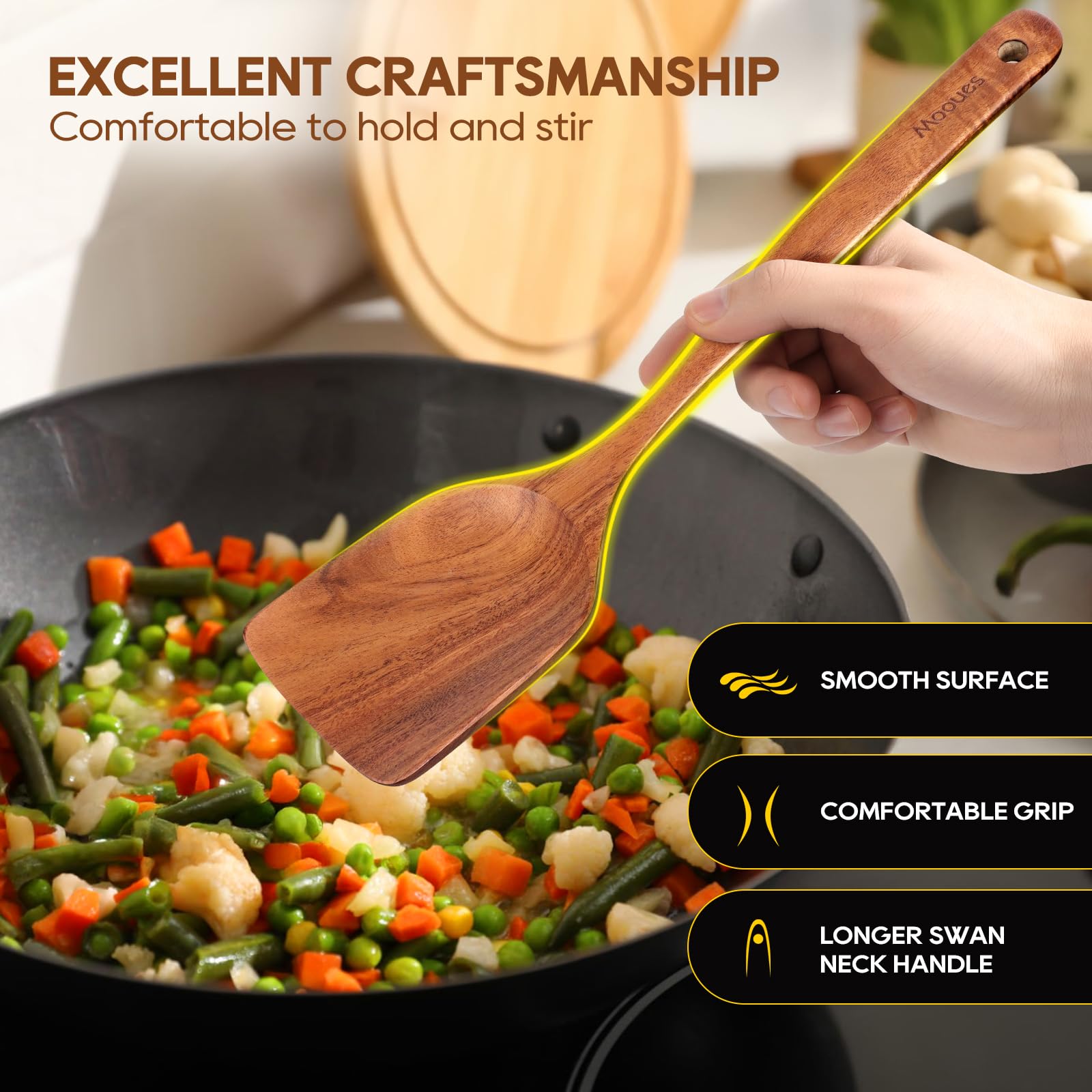 Mooues stirring spoon designed to resist heat during cooking