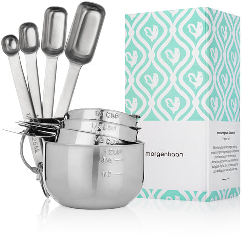 Morgenhaan premium cups with precise engravings for accurate ingredient measurements.