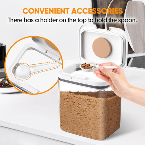 Moryimi silicone-seal brown sugar container preserves freshness for longer storage.