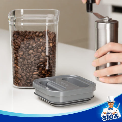 MR.SIGA stackable design saves cabinet space and tidies shelves.