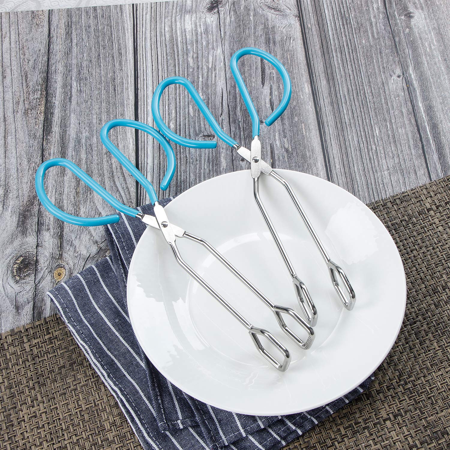 MSY BIGSUNNY square head with embossing ensures secure flipping of delicate foods.
