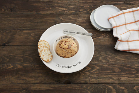Mud Pie Circa silverplate spreader included for effortless serving.
