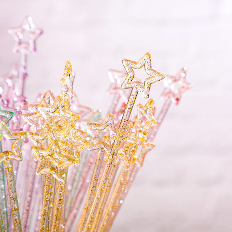 Crystal clear Mudder swizzle sticks enhancing drink presentation