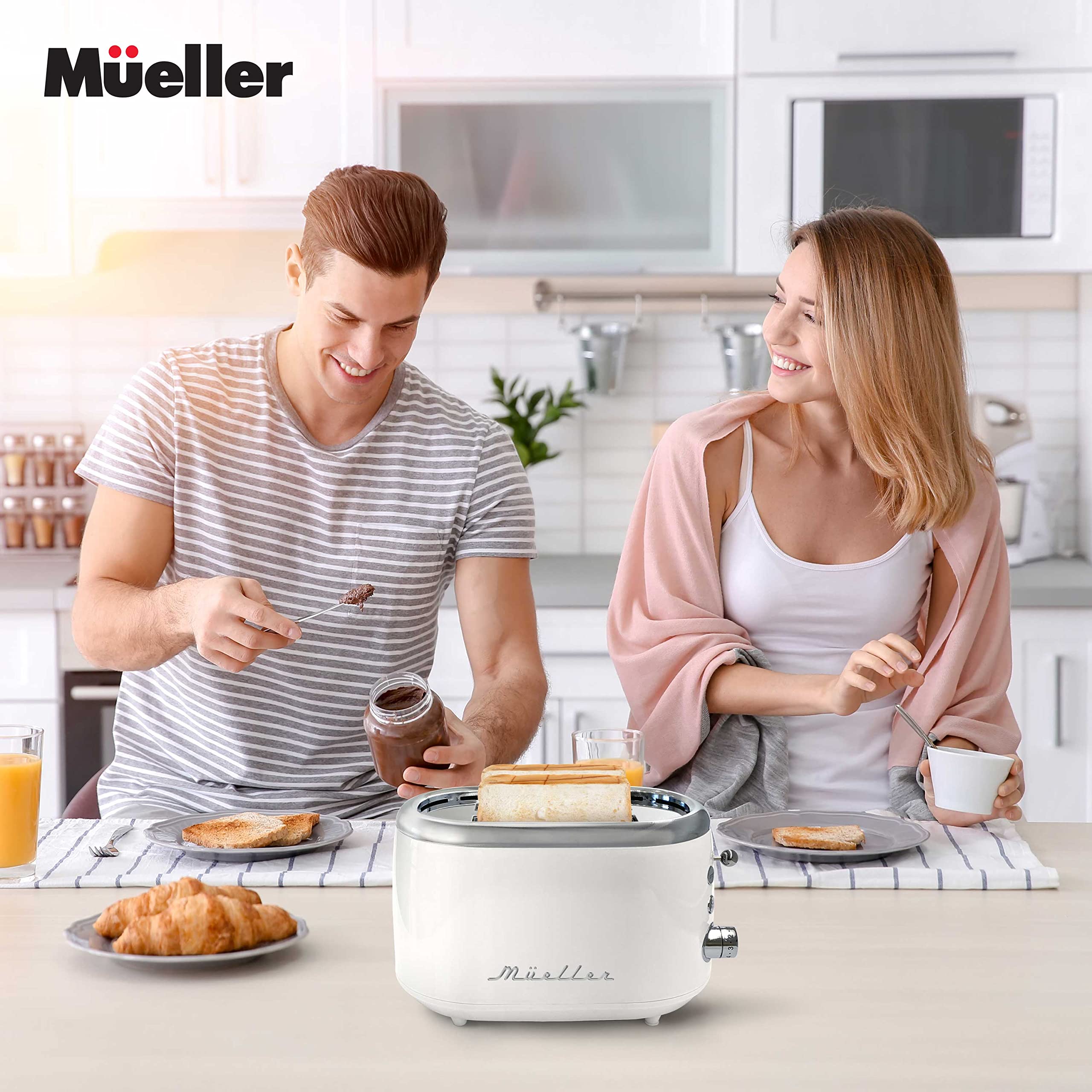 MUELLER HOME retro toaster side view emphasizes stainless steel finish and vintage charm.