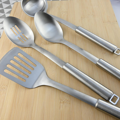 MUJINON 4-piece set ideal for everyday cooking and serving